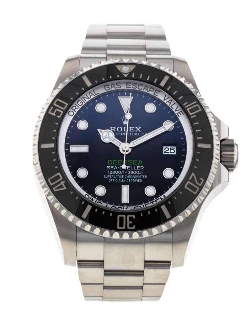 Rolex Sea-Dweller 136660, Black dial, 44mm Oystersteel