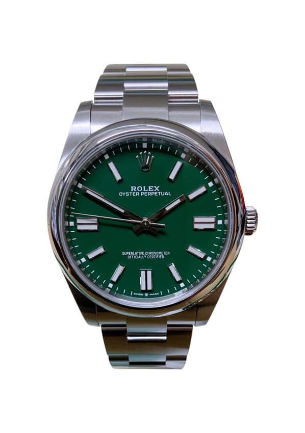 Rolex Oyster Perpetual 41 124300, Olive Green dial, 41mm Oystersteel